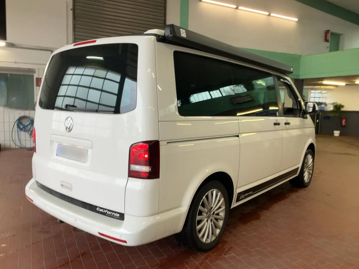 T5 California 2.0 TDI Comfortline Aufstelldach 4Motion - Bild 4