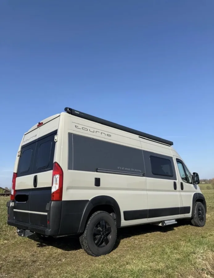 Tourne 435/ Luftfahrwerk/ 150Ah Lithium/ Winterpaket - Bild 3